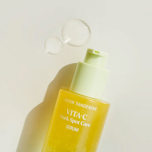 Green Tangerine Vita C Dark Spot Care Serum - Image 4